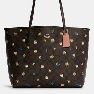 Coach City Tote In Signature Canvas With Vintage Mini Rose Print